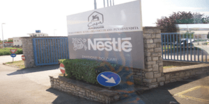 H Νestle πρότεινε στους εργάτες μειωμένο ωράριο για να προσλάβει... τα παιδιά το