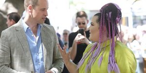 Νωρίτερα συνάντησε και τον πρόεδρο Αμπάς