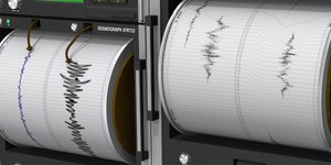 Σεισμός ξύπνησε την Κυλλήνη – Δόνηση μεγέθους 4