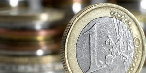 ΥΠΟΙΚ: Πρωτογενές πλεόνασμα 2.861 εκατ. ευρώ το πρώτο οκτάμηνο του 2013
