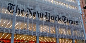 New York Times: Παρασκήνιο στην επαναγορά ελληνικού χρέους ο ύποπτος ρόλος του Δ