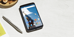 Αυτό είναι το νέο κινητό της Google: Το Nexus 6 είναι ένα υπερσύγχρονο γιγάντιο 
