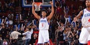 Απίθανο τρίποντο υπό ασφυκτική πίεση [βίντεο]