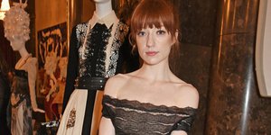Η Nicola Roberts με δημιουργία Celia Kritharioti