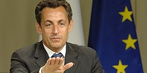 Η Αστυνομία έκανε φύλλο και φτερό το σπίτι του Νικολά Σαρκοζί