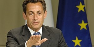 Σαρκοζί: Κανείς Γάλλος δεν θέλει να δει την Γαλλία να γίνεται Ελλάδα