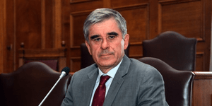 Αθωώνει τον Παπακωνσταντίνου και τους συγγενείς του ο Νικολούδης του Βρώμικου Χρ