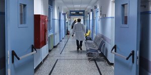 Διάδρομος σε δημόσιο νοσοκομείο / Φωτογραφία: Intimenews/ΛΙΑΚΟΣ ΓΙΑΝΝΗΣ