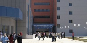 Η πρόσοψη του νοσοκομείου Καβάλας / Φωτογραφία: Facebook