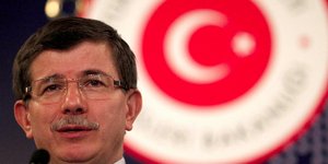 Νταβούτογλου: Καμία επαφή με την Ε.Ε. όσο διαρκεί η κυπριακή προεδρία