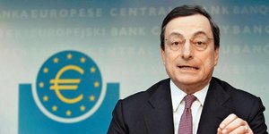 Ντράγκι: Ανακάμπτει η εμπιστοσύνη στην Ευρωζώνη