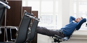 Με ακρίβεια.... λεπτού – Λογαριασμός 29.000 ευρώ στο βρετανικό υπουργείο Αμυνας 