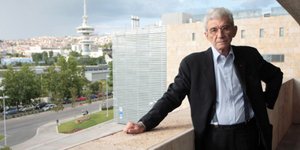 Huffington Post: Αν υπάρχει αχτίδα ελπίδας στην Ελλάδα