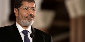 Για ηθική αυτουργία σε τουλάχιστον δέκα δολοφονίες κατηγορείται ο Μόρσι – Παραπέ