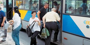 Πως θα κινηθούν τα λεωφορεία και τα τρόλεϊ τις ημέρες του Πάσχα