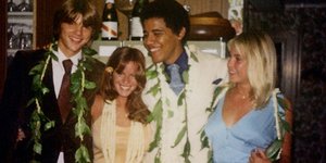 Ο έφηβος Μπαράκ Ομπάμα σε σχολικό χορό παρέα με την τότε συνοδό του [εικόνες]