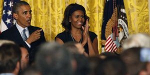 Πίτες με... κρακ τρώνε οι Ομπάμα στο Λευκό Οίκο -Το «κρύο» και αμφιλεγόμενο αστε