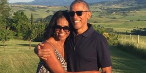 Μηνύματα για τη γιορτή του Αγ. Βαλεντίνου αντάλλαξαν οι Ομπάμα (Φωτογραφία: Twitter)