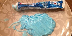 Το τρικ με την οδοντόκρεμα για το bullying /Φωτογραφία: Amy Beth Gardner-Facebook 