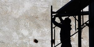 Την ελληνική γραφειοκρατία γνώρισε Γερμανός έχτιζε στην Κύμη (Φωτογραφία αρχείου: EUROKINISSI/ΘΑΝΑΣΗΣ ΚΑΛΛΙΑΡΑΣ)
