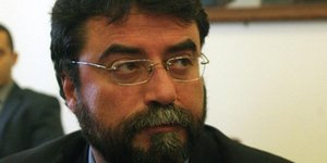 Ο Οικονόμου κατακεραυνώνει Κουβέλη: Οσο κι αν προσπαθούν κάποιοι δεν θα με φιμώσ