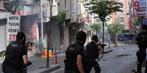 Μπουλντόζα στο Οκμεϊντανί - Ο Ερντογάν αποφάσισε να κατεδαφίσει την «ανατρεπτική