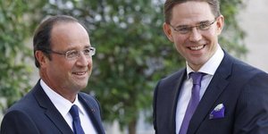 Ολάντ: Οριστική λύση για Ελλάδα και Ισπανία τις επόμενες εβδομά