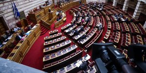 Συζήτηση στην Ολομέλεια της Βουλής / Φωτογραφία: EUROKINISSI/ΓΙΑΝΝΗΣ ΠΑΝΑΓΟΠΟΥΛΟΣ