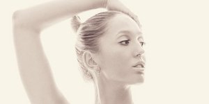Η Μαρία Ολυμπία στη νέα καμπάνια του Zac Posen /Φωτογραφία: Instagram/olympiagreece