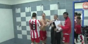 Ο Μιραλάς έκανε... μπάνιο τον Ερνέστο Βαλβέρδε [βίντεο]