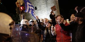 Konstantinos Tsakalidis / SOOC