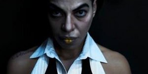 THEATRALE: Η Νίκη Σερέτη γεννήθηκε άντρας και την έλεγαν «Ορλάντο» (όχι Μπλουμ) 