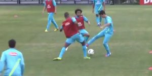 Απέφυγε σαν σταματημένους δύο παίκτες και σκόραρε [βίντεο]