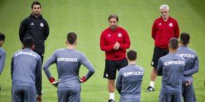 Ο Μαρτίνς μιλά στους παίκτες του