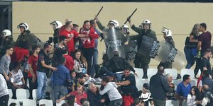 Εικόνες από τα επεισόδια στην Πάτρα /Φωτογραφία: Εurokinissi