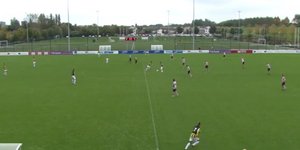 Τερματοφύλακας έγινε ρεζίλι με το γκολ που δέχτηκε από το κέντρο [βίντεο]