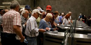 Τι καταγγέλλουν οι πολίτες και οι συνδικαλιτές