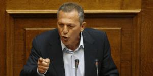Παφίλης για Χρυσή Αυγή: Φασίστες στήνουν παραμάγαζο με πρόσχημα την εύρεση εργασ
