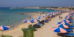 Δύο Άγγλοι τουρίστες νεκροί σε παραλία της Πάφου - Καρδιακή προσβολή υπέστη ο άν