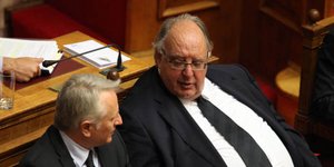 Στις 6.30 στη Ζαλοκώστα το ραντεβού Παγκάλου με βουλευτές