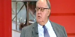  Ο Πάγκαλος φοβάται ότι θα πέσει η κυβέρνηση Σαμαρά από τη λίστα Λαγκάρντ