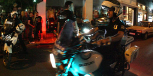 Παραδόθηκε ο 22χρονος πιστολέρο του Παγκρατίου – Είχε τραυματίσει νεαρό σε καβγά