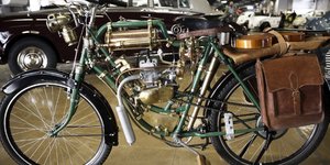 Menelaos Myrillas / SOOC