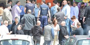 Επεισόδια μεταξύ Παναγιώταρου και Χρυσαυγιτών με μέλη του ΣΥΡΙΖΑ και της ΑΝΤΑΡΣΥ