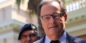 Παναγιωτόπουλος: Οχι άλλες μειώσεις στους μισθούς των στρατιωτικών