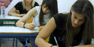 Το «λουκέτο» στην ΕΡΤ δεν θα επηρεάσει τις Πανελλήνιες εξετάσεις