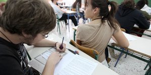Αλλαγές στο σύστημα των πανελλαδικών εξετάσεων για εισαγωγής σε ΑΕΙ και ΤΕΙ -Πόσ