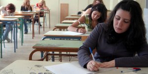 Πρεμιέρα για τις αιτήσεις συμμετοχής στις πανελλαδικές εξετάσεις 2013