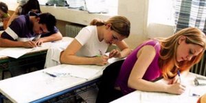 Πρεμιέρα για τις Πανελλαδικές εξετάσεις στις 21 Μαίου
