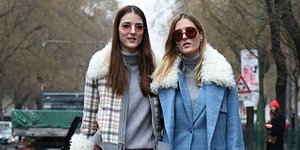 Fashionista ποζάρουν στον φακό/ Φωτογραφία: Shutterstock